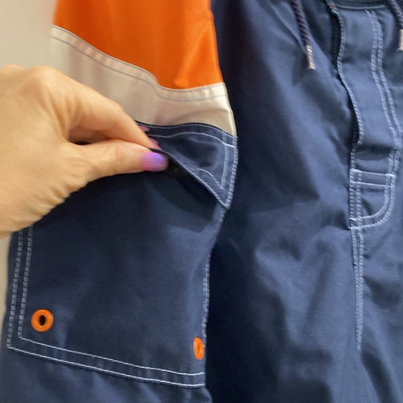 Retro Vibes Tommy Hilfiger Board Shorts / Swim Trunks |Size XXL - Picture 5 of 10